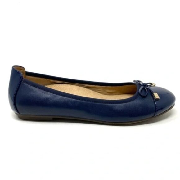 Vionic Shoes - Vionic Spark Minna Ballet Flats in Navy Blue Size 6 Shoes